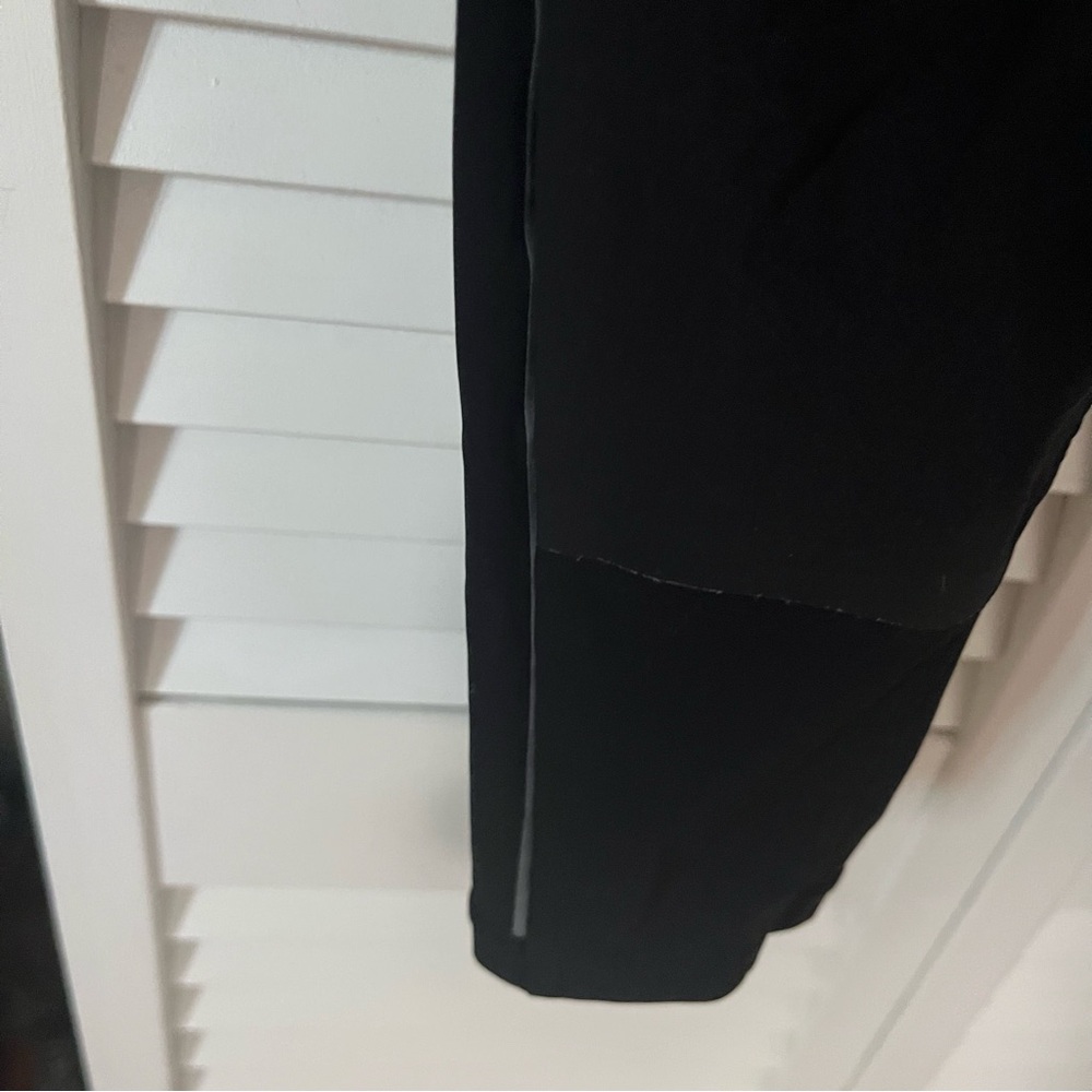 Lululemon Onlu Out & About Pants Sz Small Black - Picture 10 of 11